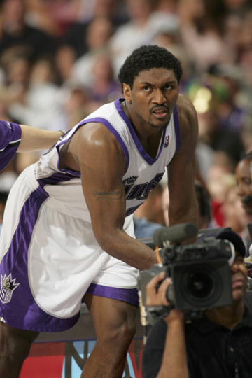 石雪清谈邵佳一出任国足主帅：带队成绩估摸不会有佳也不会有一（石雪清评邵佳一挂帅国足：战绩大概率中规中矩，难有惊喜也不至太差）