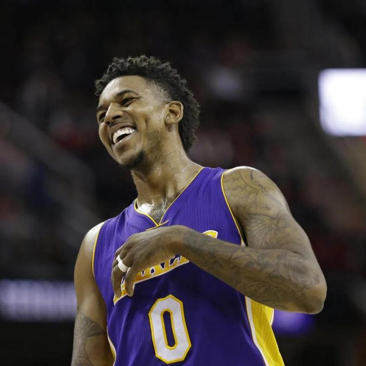 打进生涯意杯首球，皮奥成为国米队内首位四项赛事破门的球员（收获职业生涯意杯首球，皮奥成为国米阵中首位在四项赛事均破门的球员）