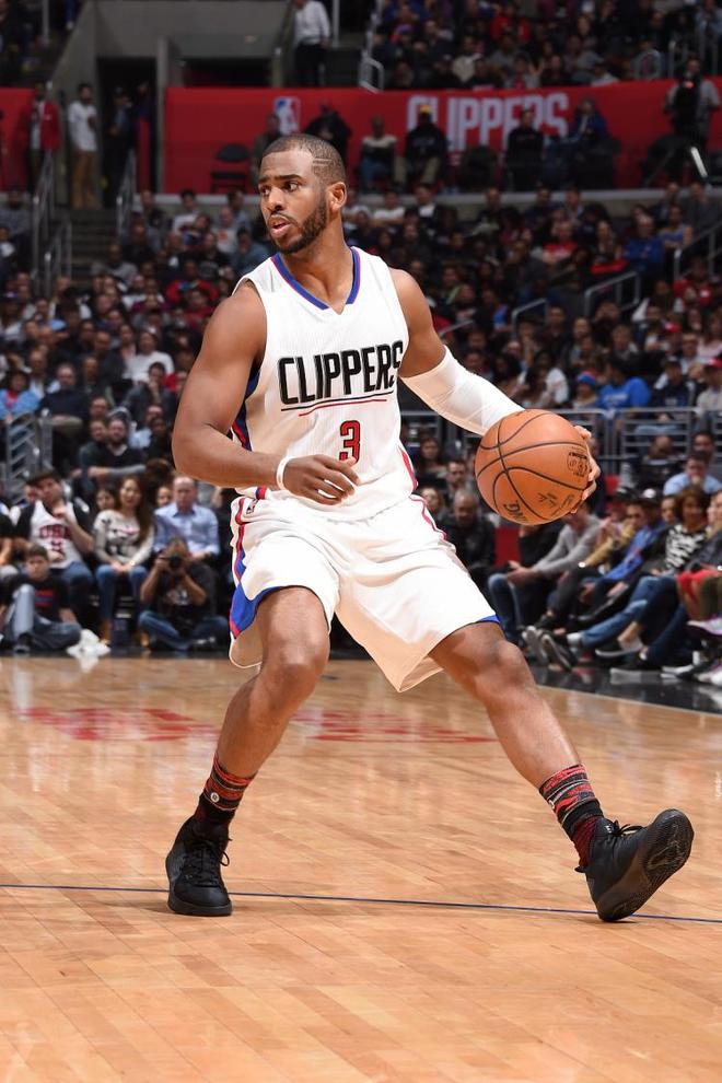 马斯坦托诺此前12次出场皇马赢11场，受伤后近5场仅取1胜（马斯坦托诺在场12战皇马11胜，伤停后近5战仅1胜）