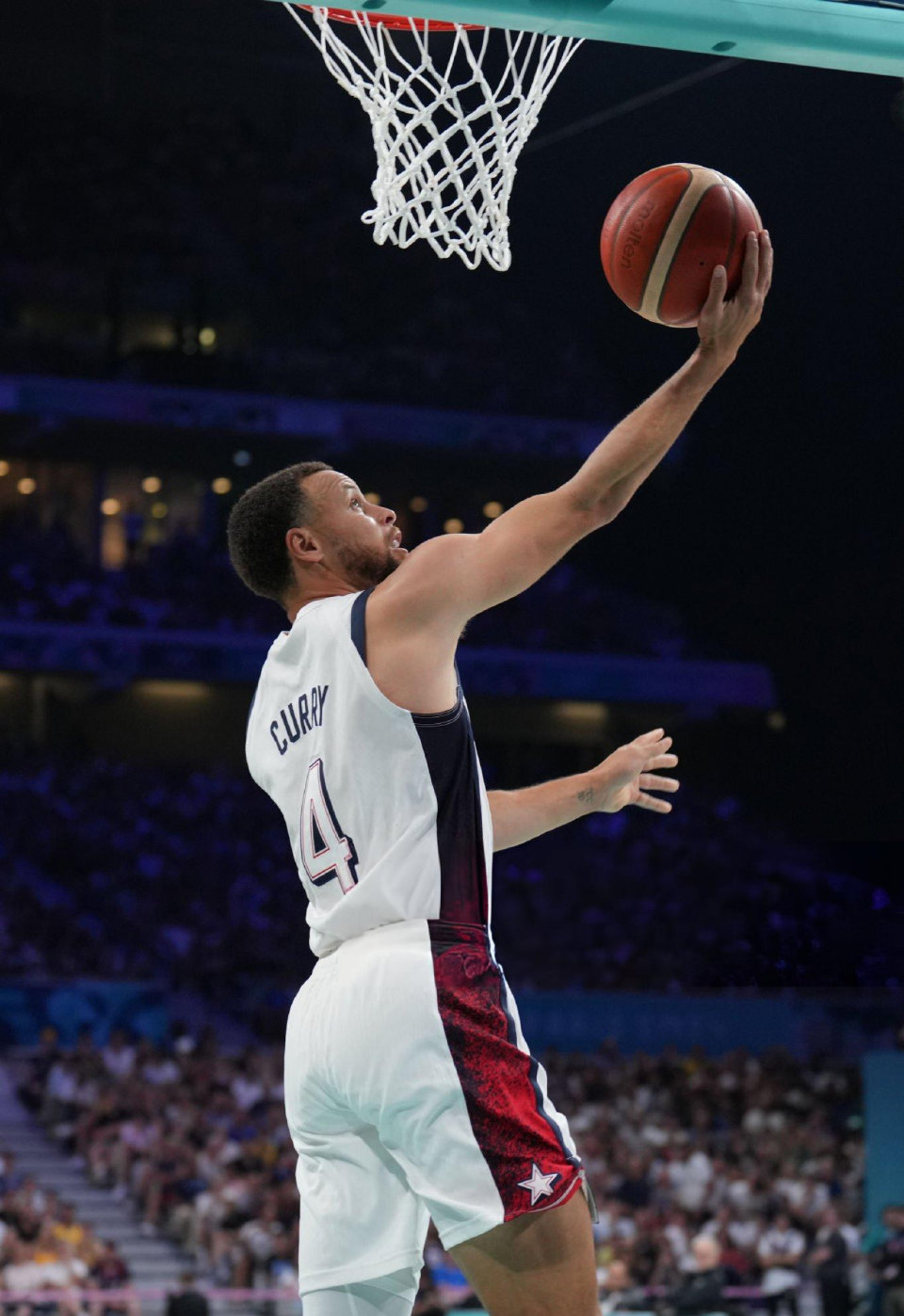 拉波尔塔：如无意外月底回归诺坎普；弗里克在巴萨很开心（拉波尔塔：如不出意外将于月底重返诺坎普，弗里克在巴萨很满意）