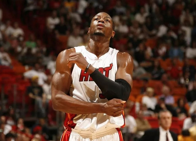 生涯首次攻破科莫球门，劳塔罗意甲对阵30支球队取得过进球（生涯首破科莫，劳塔罗意甲已攻陷30队球门）