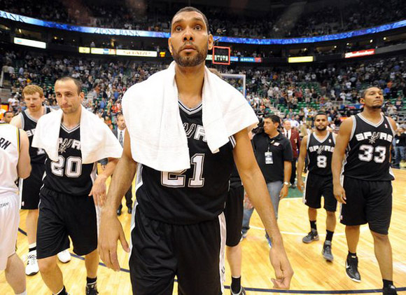 舍甫琴科：AC米兰本赛季有能力问鼎意甲，莱奥还有提升空间（舍甫琴科：AC米兰具备本季夺冠实力，莱奥仍有进步空间）