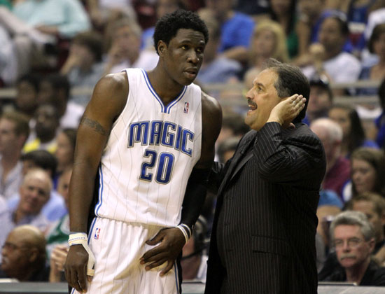 卢卡斯-恩梅加：以维尔茨的实力肯定能立足英超，他需要适应（卢卡斯-恩梅加：维尔茨足以在英超站稳脚跟，但仍需适应期）