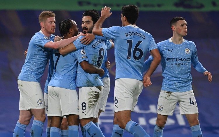 赫拉芬贝赫：我希望能继续和萨拉赫踢球，不知道未来会发生啥（赫拉芬贝赫：盼与萨拉赫继续并肩作战，未来走向尚未可知）