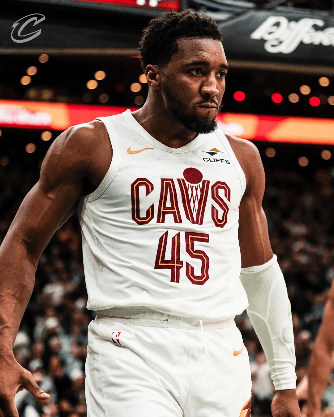 踢球者：伊藤洋辉恢复良好，可能在周六拜仁对阵弗赖堡时复出（踢球者：伊藤洋辉恢复顺利，或将于周六拜仁对阵弗赖堡时回归）