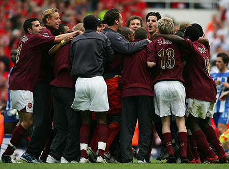 马刺vs奇才前瞻：文班亚马PK萨尔，奇才能否主场爆冷（马刺VS奇才焦点前瞻：文班亚马硬碰萨尔，奇才主场能否爆冷？）