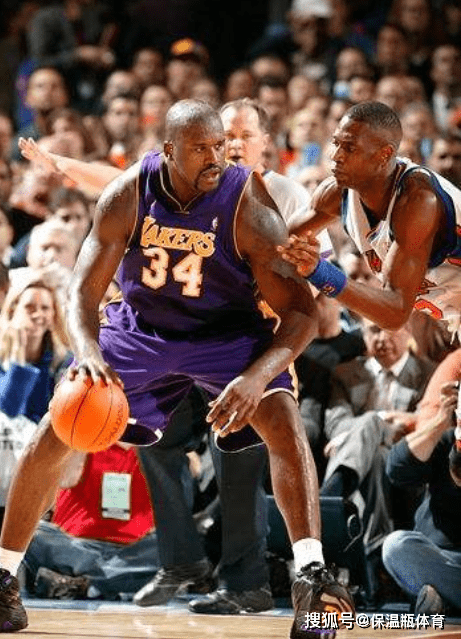 尼克斯官方：沙梅特本场不会回归，麦克布莱德因生病出战成疑（尼克斯官方通报：沙梅特本场提前退场不再出战，麦克布莱德因病出战成疑）