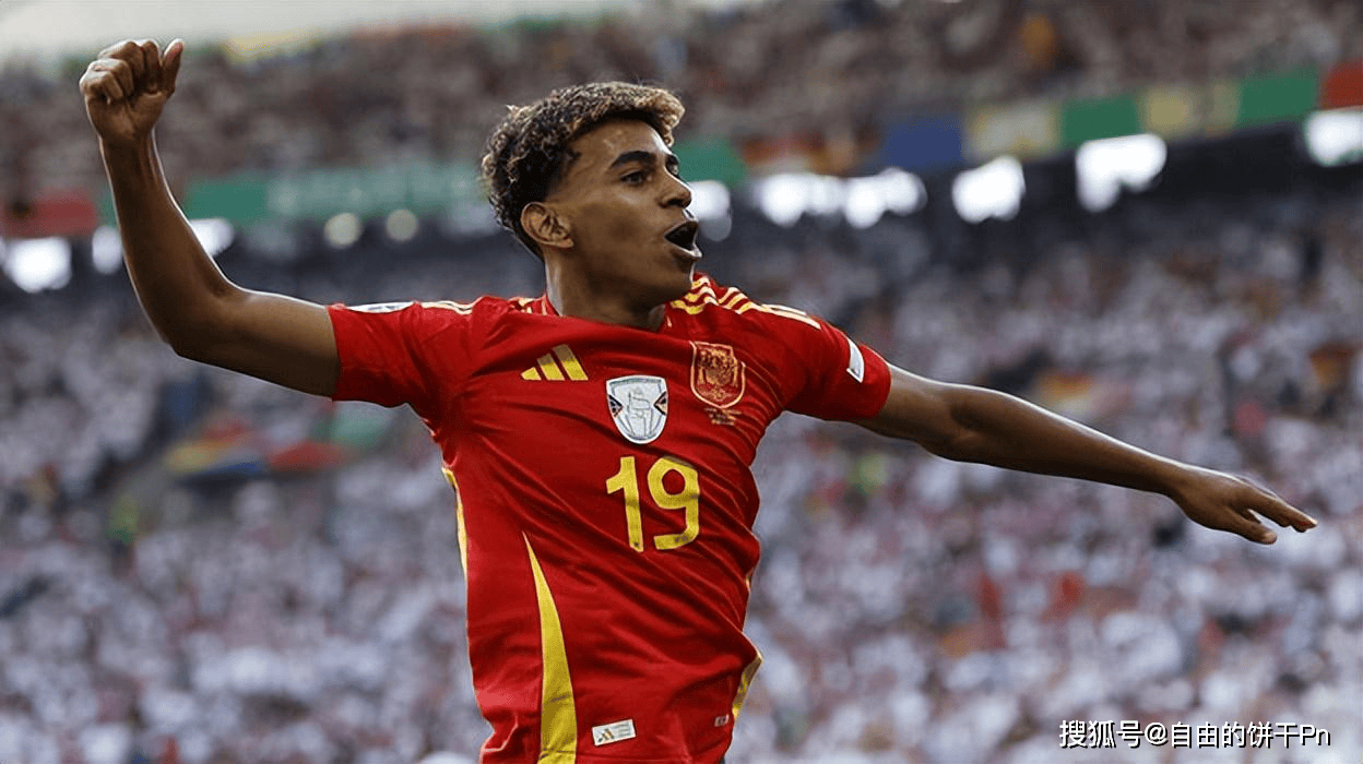 韩媒：热刺小将梁民革疑似因护照问题未能随队返回英国（韩媒称热刺小将梁民革或因护照手续受阻，未与球队一同回到英国）