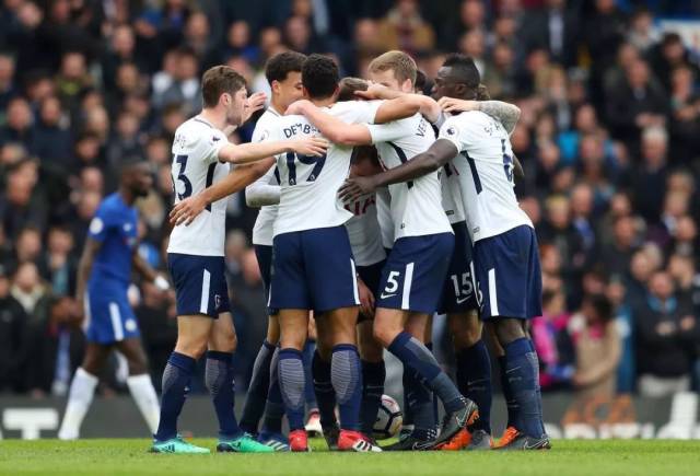 世界杯K组抽签出炉：葡萄牙、哥伦比亚、乌兹、洲际附加1胜者（世界杯K组签位揭晓：葡萄牙、哥伦比亚、乌兹别克斯坦与洲际附加赛1胜者同组）