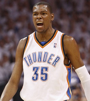 国王主帅：我们拒绝放弃比赛；KD投篮前我一直在祈祷（国王主帅：球队绝不言弃；杜兰特出手前我一直在祈祷）