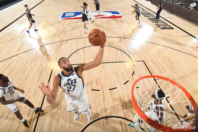 边锋与光辉 边锋与光辉